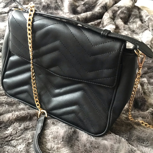 Black Faux Leather Purse - Picture 1 of 3